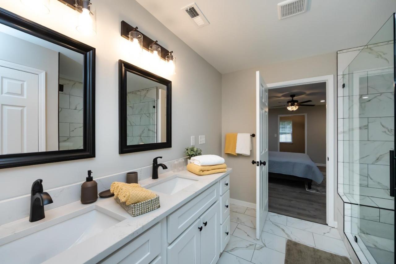 Brandnew Spacious 4 Bedroom House Minutes To Uptown Charlotte Buitenkant foto