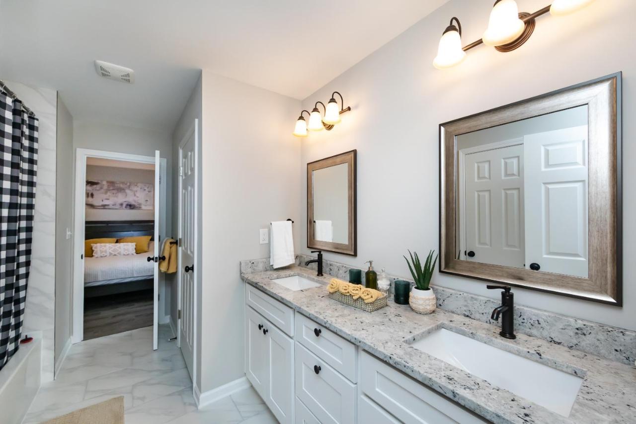 Brandnew Spacious 4 Bedroom House Minutes To Uptown Charlotte Buitenkant foto