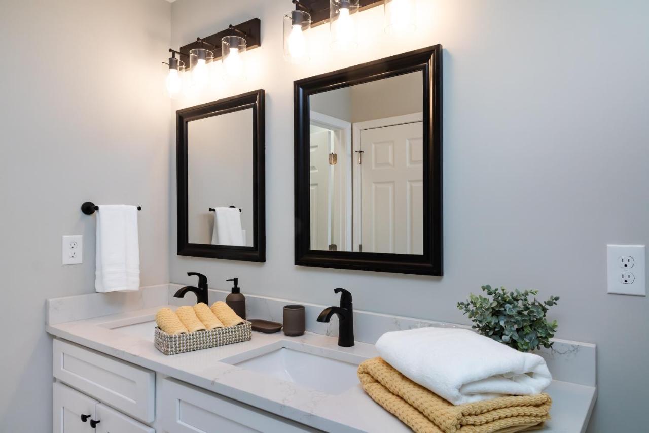 Brandnew Spacious 4 Bedroom House Minutes To Uptown Charlotte Buitenkant foto