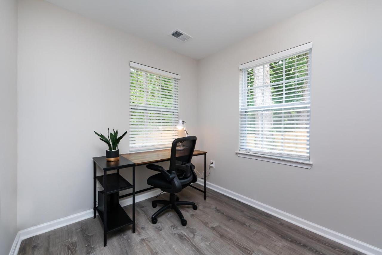 Brandnew Spacious 4 Bedroom House Minutes To Uptown Charlotte Buitenkant foto